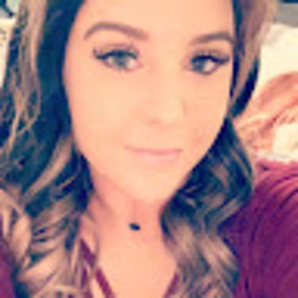 Meet your Posher, Julianna